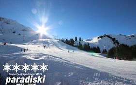ARC 1950 - Exposition Sud - Vue Pistes de skis&Montagnes